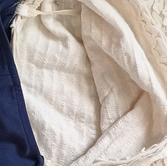 NOS ADORABLE " ELISABETH STEWART SWIMWEAR" RUFFLE! - Picture 12 of 16